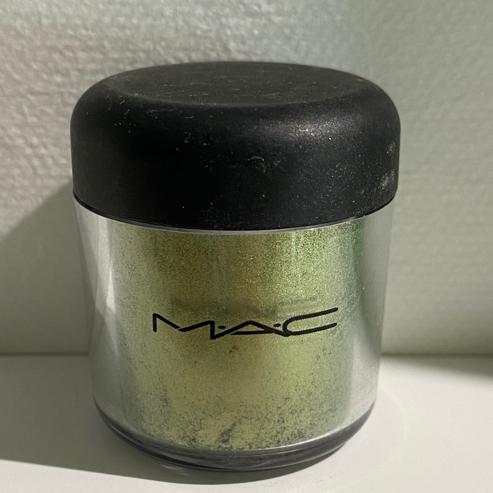 MAC Pigment - GOLDEN OLIVE
